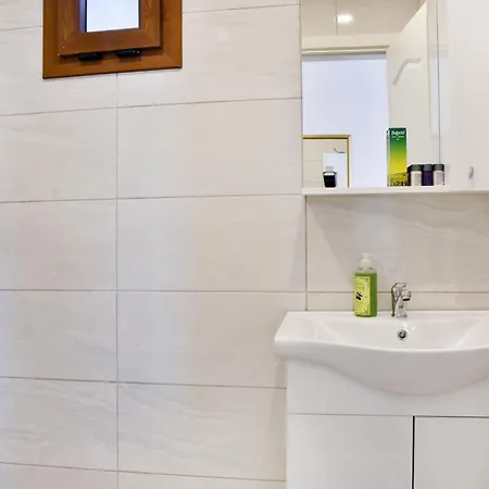 Important Group Bd420 High Privacy 6 Bedroom In 古托克布库