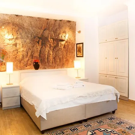 Important Group Bd420 High Privacy 6 Bedroom In Willa