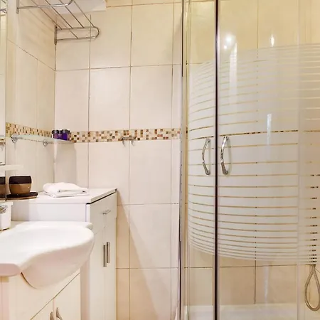 Willa Important Group Bd420 High Privacy 6 Bedroom In *